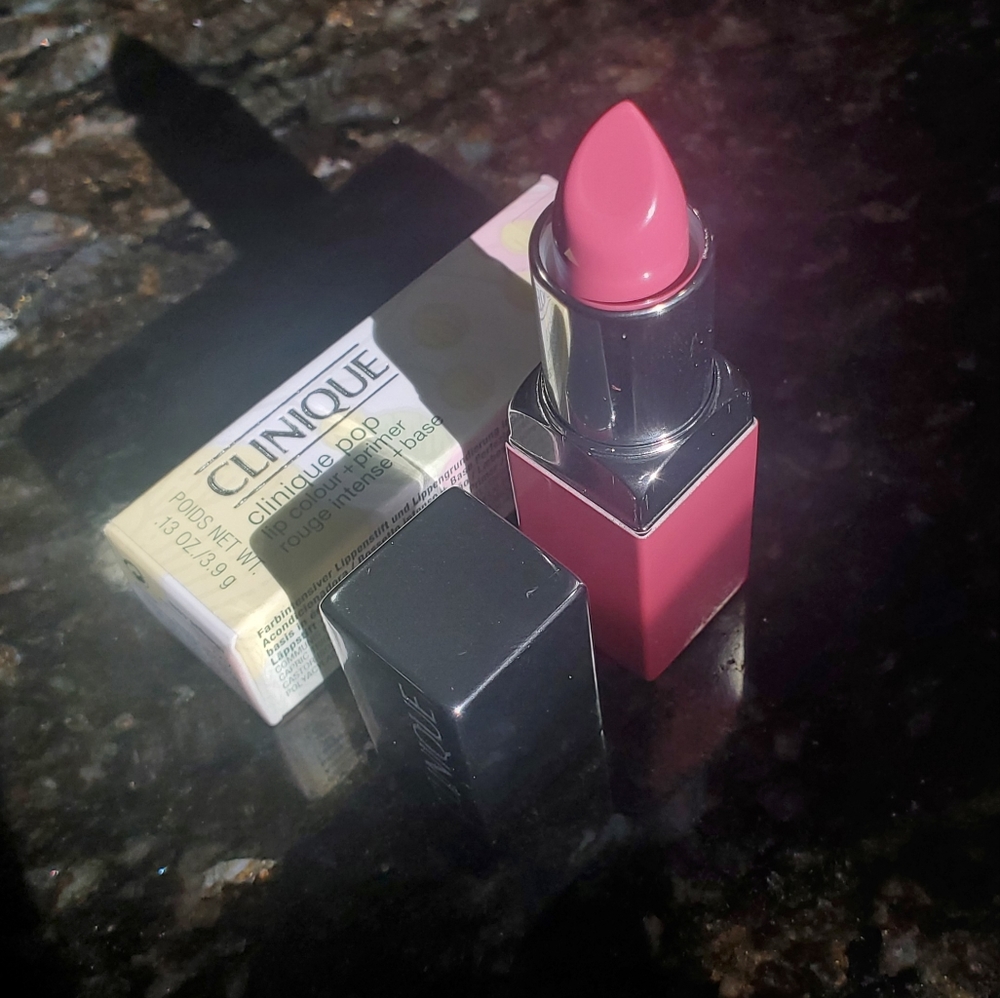 NEW Clinique Pop Lip Color + Primer in Plum
